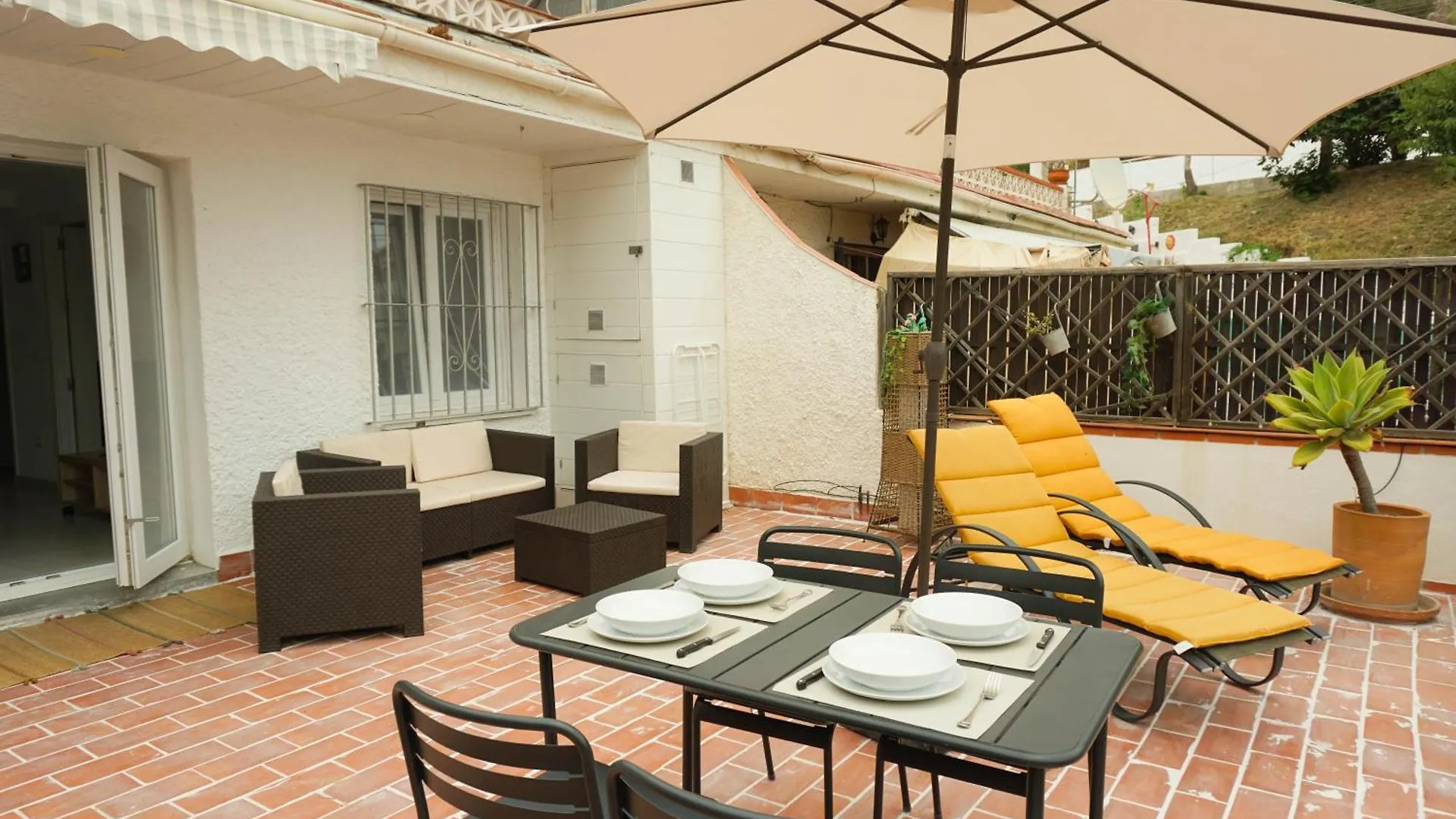 Apartamentos Wakajane Fuengirola 0*,  Spain